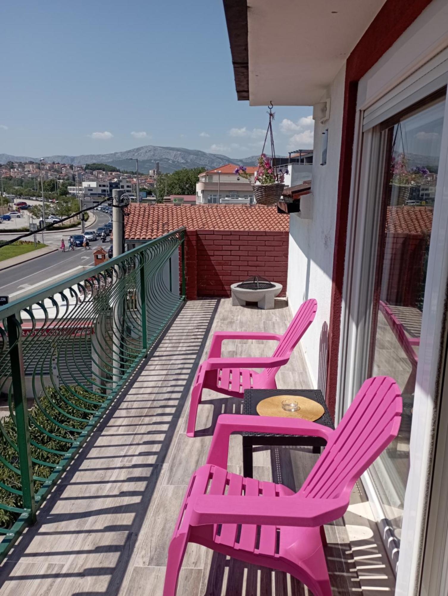 Penthouse Apartment With A Great View Podstrana Exterior foto